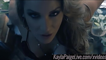 Sensual Sesión En Solitario De Kayla Paige Con Intensa Digitación Y Orgasmo